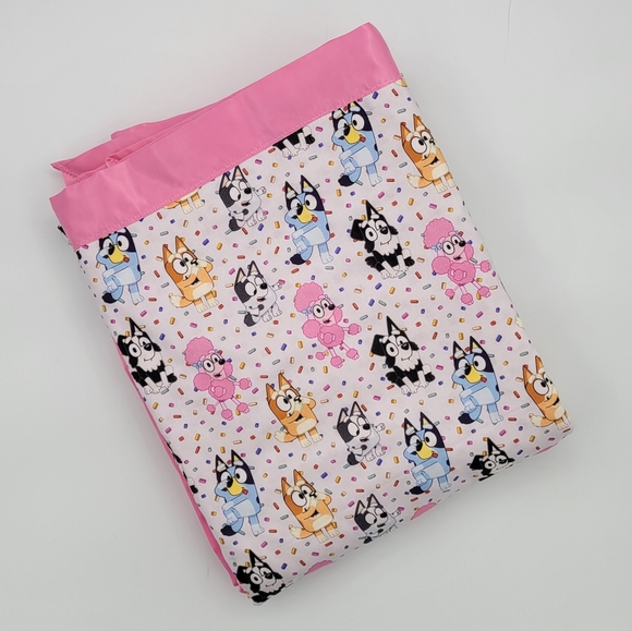 Extra Large Lovely Bluey & friends cotton Kids, satin binding blanket  30x 36 - Picture 12 of 16